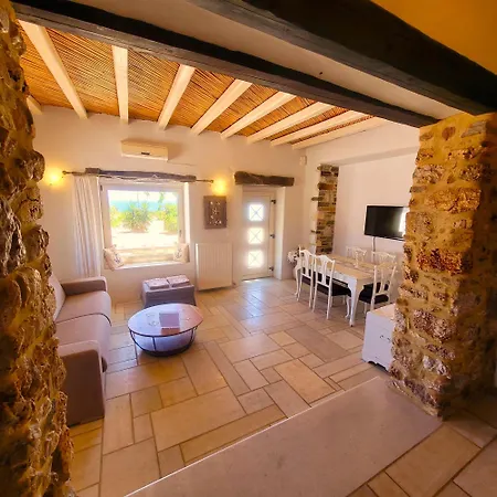 Paros Afrodite Luxury Villa *