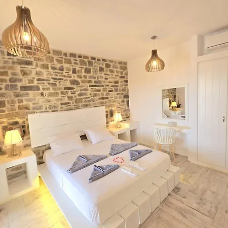 Paros Afrodite Luxury *