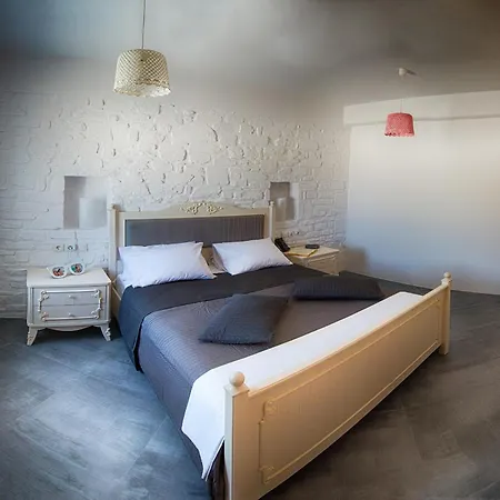 Paros Afrodite Luxury Alikí