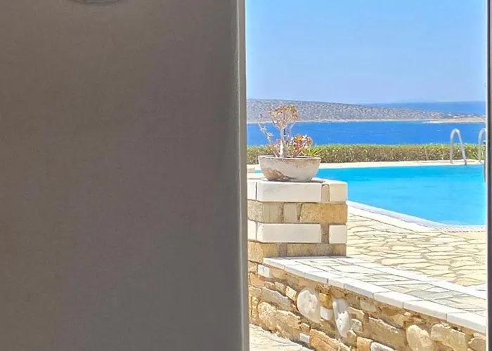 Paros Afrodite Luxury Алики